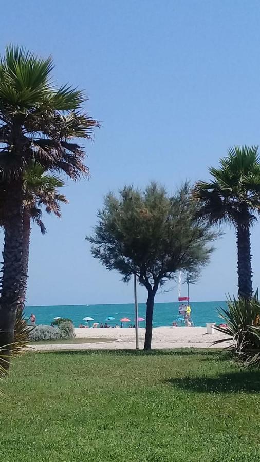 belo horizonte Bed and Breakfast Civitanova Marche Buitenkant foto